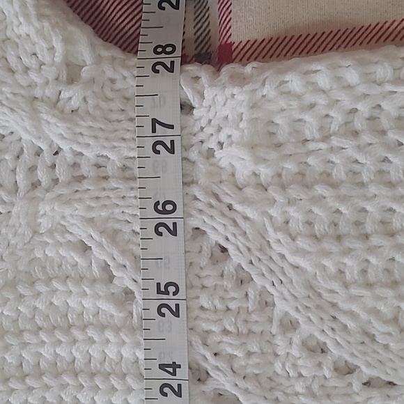 White sweater - Picture 4 of 6